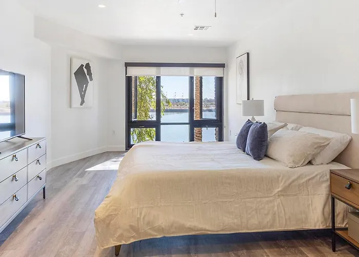 Landing Incredible Game Apartment