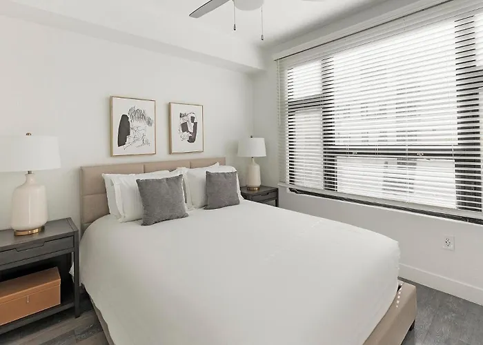Landing Incredible Game Apartment Tempe